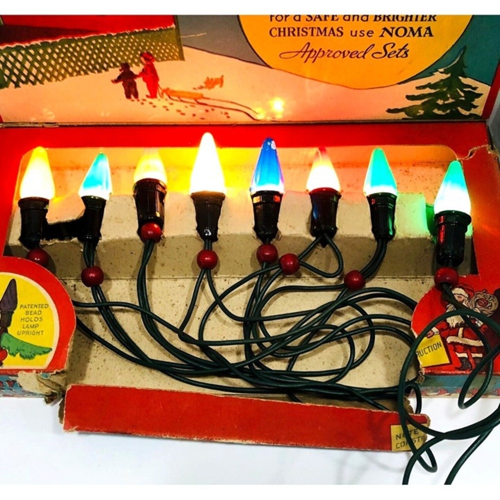 Vintage Noma Berry Bead Christmas Lights BAKELITE Plug Orig Box USA 1950s 8 Bulb